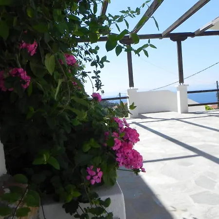 Laura - Alonissos Alónnisos